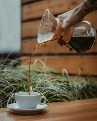 🌍 Naše výběrové kávy z celého světa si skvěle vychutnáte i jako espresso – ale pokud toužíte po jemných nuancích a...